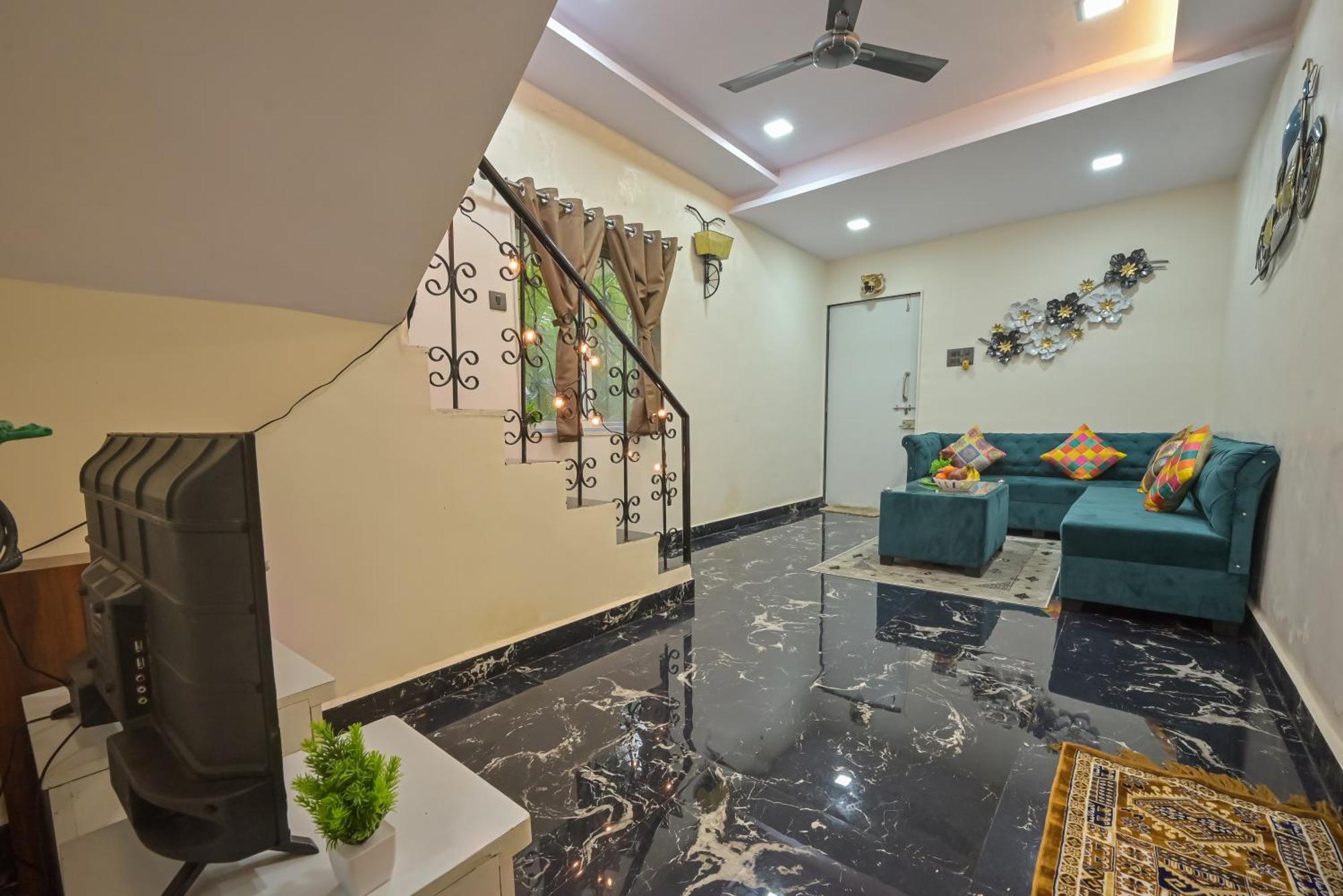 Empyrean Stay Ll 3Bhk Ll Marshall Villa Ll Large Pool Ll Ac Ll Lonavala Eksteriør bilde