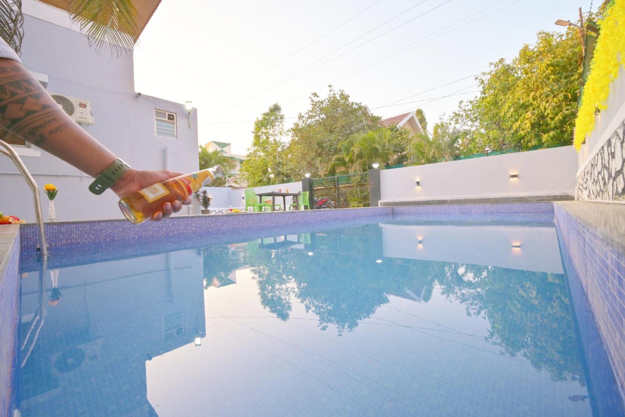 Empyrean Stay Ll 3Bhk Ll Marshall Villa Ll Large Pool Ll Ac Ll Lonavala Eksteriør bilde